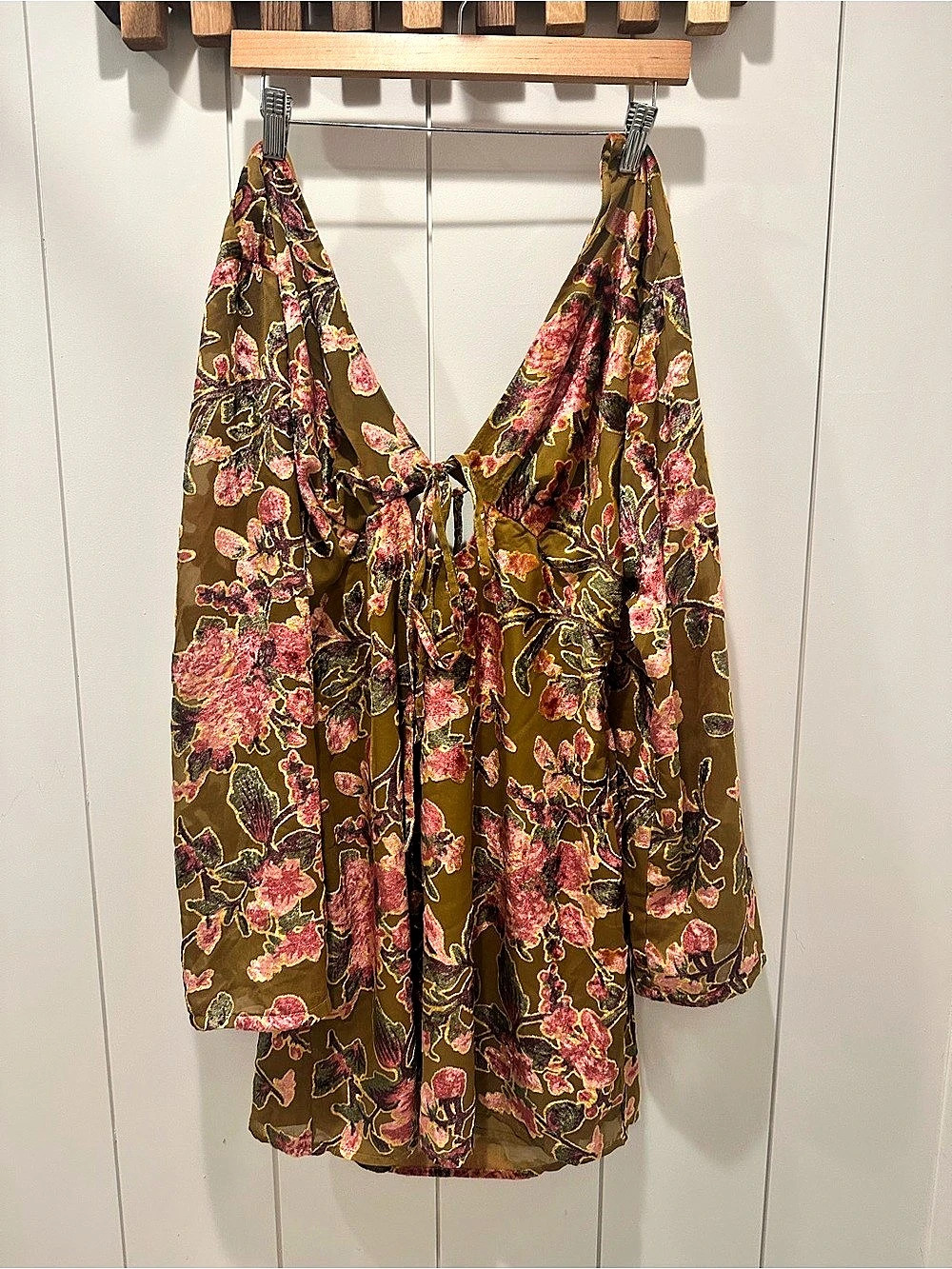 ASOS Floral Blouse in Brown & Pink Size 10 Like New